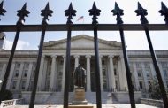 Как и почему Россия сокращает или увеличивает вложения в госдолг США