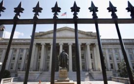 Как и почему Россия сокращает или увеличивает вложения в госдолг США